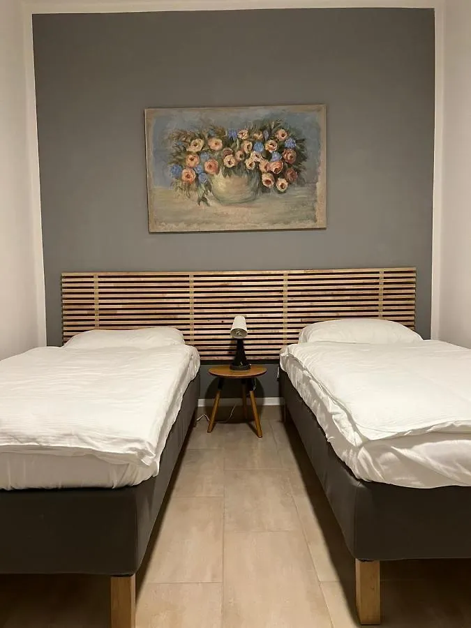 Il Capriccio Di Silvia Vila Sirmione Itália