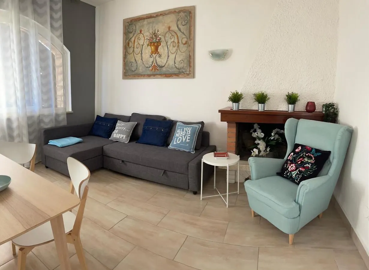 Il Capriccio Di Silvia Villa Sirmione 0*,  Italy